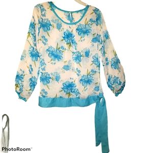 Abody medium floral sheer long sleeve blouse. 111